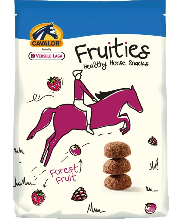 Cavalor Fruities gustare pentru cai cu aroma de fructe de pădure,  750 g